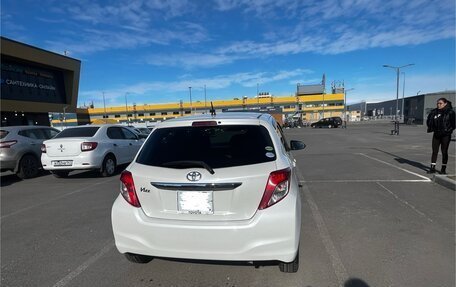 Toyota Vitz, 2012 год, 750 000 рублей, 6 фотография