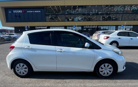 Toyota Vitz, 2012 год, 750 000 рублей, 8 фотография