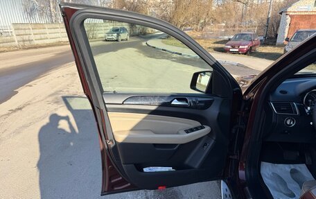 Mercedes-Benz M-Класс, 2012 год, 2 600 000 рублей, 10 фотография