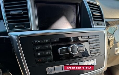 Mercedes-Benz M-Класс, 2012 год, 2 600 000 рублей, 31 фотография