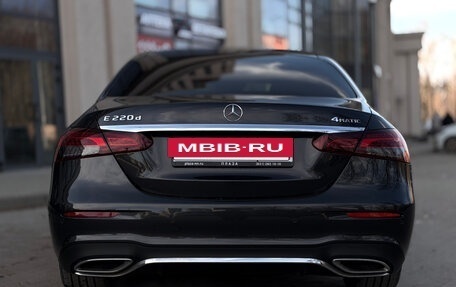 Mercedes-Benz E-Класс, 2020 год, 4 950 000 рублей, 16 фотография