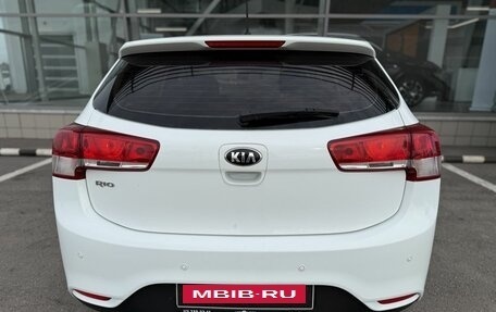 KIA Rio III рестайлинг, 2016 год, 1 245 000 рублей, 6 фотография