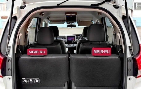 Honda Freed II, 2023 год, 1 590 000 рублей, 16 фотография