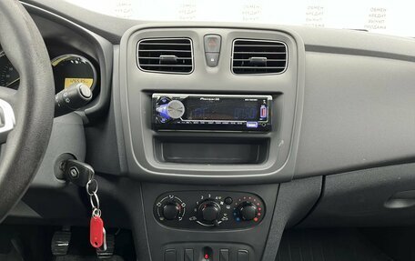 Renault Sandero II рестайлинг, 2019 год, 799 900 рублей, 18 фотография