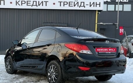Hyundai Solaris II рестайлинг, 2013 год, 650 000 рублей, 4 фотография