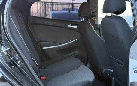 Hyundai Solaris II рестайлинг, 2013 год, 650 000 рублей, 17 фотография