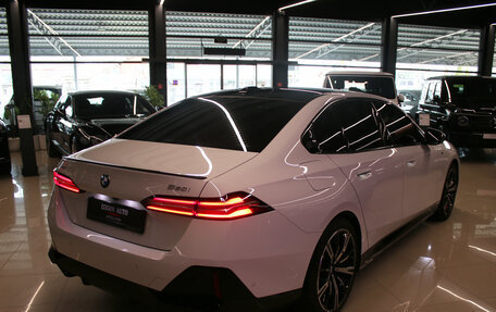 BMW 5 серия, 2025 год, 8 300 000 рублей, 3 фотография