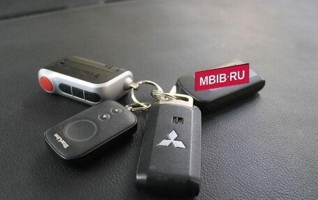 Mitsubishi Outlander III рестайлинг 3, 2020 год, 2 399 000 рублей, 15 фотография