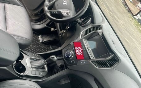 Hyundai Santa Fe III рестайлинг, 2018 год, 2 223 000 рублей, 9 фотография