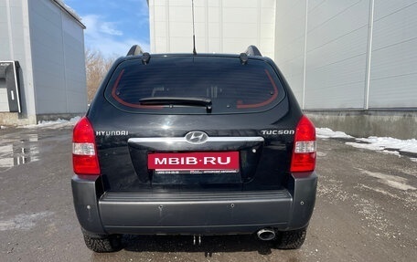 Hyundai Tucson III, 2006 год, 779 000 рублей, 3 фотография