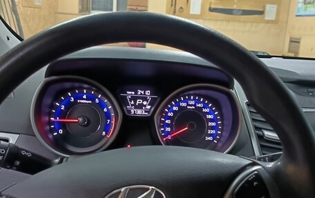 Hyundai Elantra V, 2015 год, 1 300 000 рублей, 8 фотография