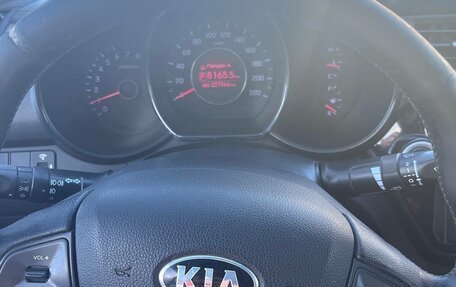 KIA Rio III рестайлинг, 2013 год, 710 000 рублей, 7 фотография