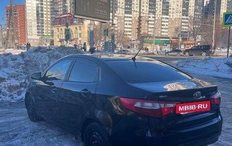KIA Rio III рестайлинг, 2013 год, 710 000 рублей, 3 фотография
