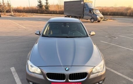 BMW 5 серия, 2014 год, 1 890 000 рублей, 2 фотография