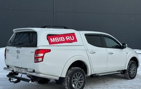 Mitsubishi L200 IV рестайлинг, 2015 год, 1 840 000 рублей, 6 фотография