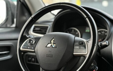 Mitsubishi L200 IV рестайлинг, 2015 год, 1 840 000 рублей, 10 фотография