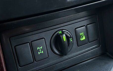 Toyota Land Cruiser Prado 150 рестайлинг 2, 2016 год, 3 720 000 рублей, 23 фотография