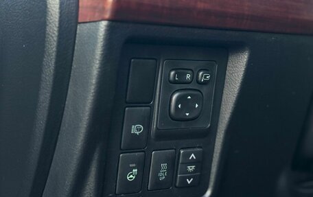 Toyota Land Cruiser Prado 150 рестайлинг 2, 2016 год, 3 720 000 рублей, 26 фотография