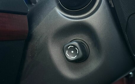 Toyota Land Cruiser Prado 150 рестайлинг 2, 2016 год, 3 720 000 рублей, 29 фотография