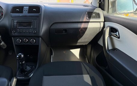 Volkswagen Polo VI (EU Market), 2014 год, 710 000 рублей, 16 фотография