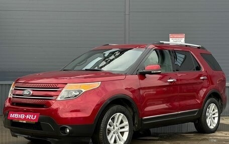 Ford Explorer VI, 2012 год, 1 400 000 рублей, 3 фотография