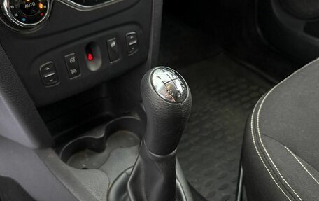 Renault Sandero II рестайлинг, 2016 год, 660 000 рублей, 17 фотография