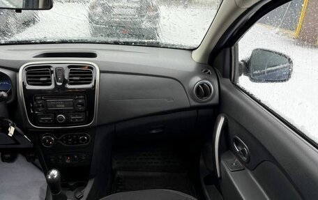 Renault Sandero II рестайлинг, 2016 год, 660 000 рублей, 18 фотография