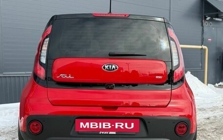 KIA Soul II рестайлинг, 2018 год, 1 680 000 рублей, 3 фотография