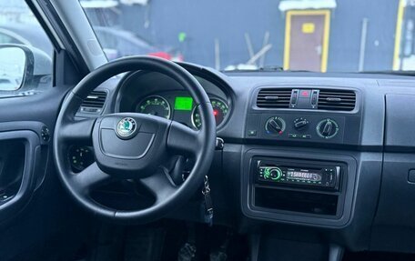 Skoda Fabia II, 2012 год, 400 000 рублей, 11 фотография