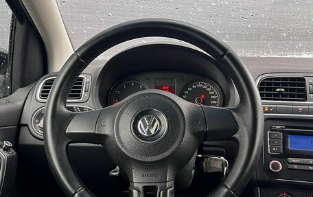 Volkswagen Polo VI (EU Market), 2011 год, 630 000 рублей, 11 фотография