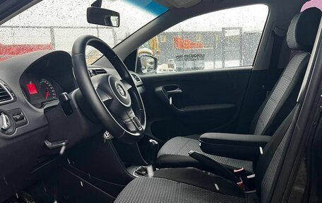 Volkswagen Polo VI (EU Market), 2011 год, 630 000 рублей, 20 фотография