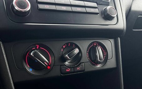 Volkswagen Polo VI (EU Market), 2011 год, 630 000 рублей, 15 фотография