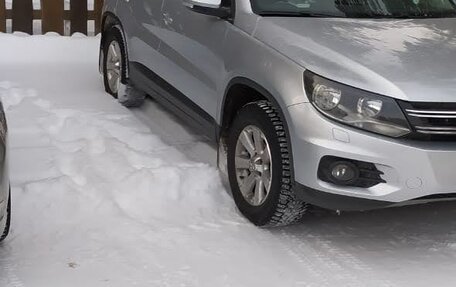 Volkswagen Tiguan I, 2011 год, 1 249 999 рублей, 1 фотография