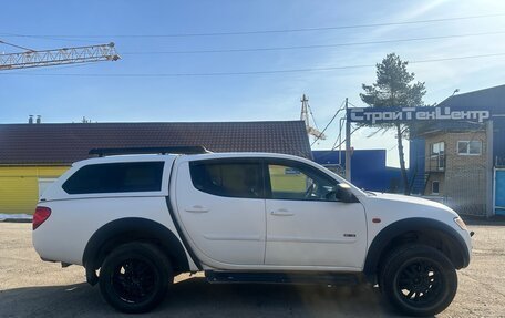 Mitsubishi L200 IV рестайлинг, 2007 год, 1 200 000 рублей, 4 фотография