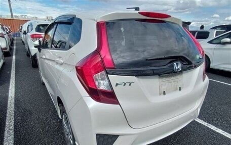 Honda Fit III, 2016 год, 750 000 рублей, 4 фотография