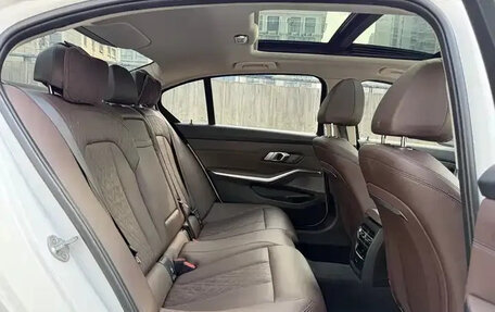 BMW 3 серия, 2023 год, 3 050 000 рублей, 16 фотография