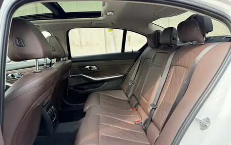 BMW 3 серия, 2023 год, 3 050 000 рублей, 14 фотография