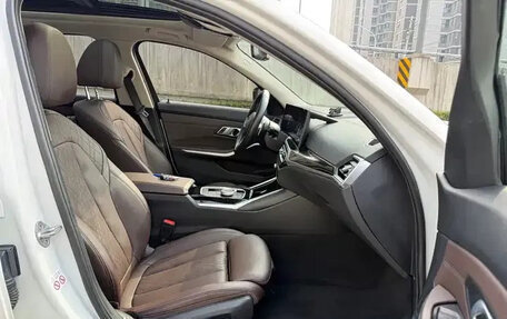 BMW 3 серия, 2023 год, 3 050 000 рублей, 15 фотография