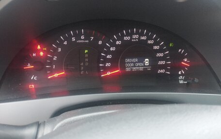 Toyota Camry, 2008 год, 1 100 000 рублей, 9 фотография