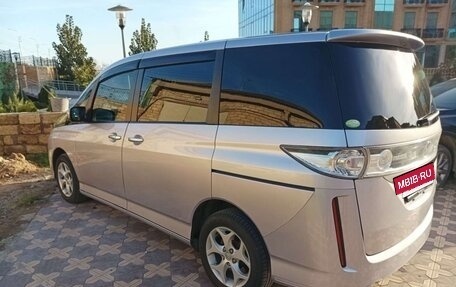 Mazda Biante, 2009 год, 850 000 рублей, 3 фотография