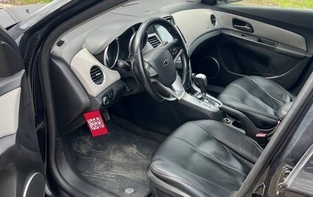 Chevrolet Cruze II, 2012 год, 690 000 рублей, 8 фотография