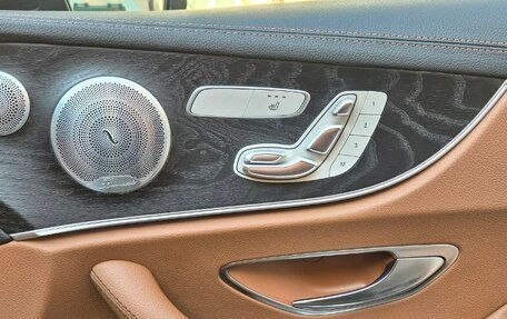 Mercedes-Benz E-Класс, 2018 год, 4 200 000 рублей, 10 фотография