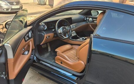 Mercedes-Benz E-Класс, 2018 год, 4 200 000 рублей, 12 фотография