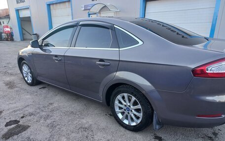 Ford Mondeo IV, 2011 год, 900 000 рублей, 3 фотография