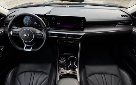 KIA K5, 2020 год, 3 300 000 рублей, 9 фотография