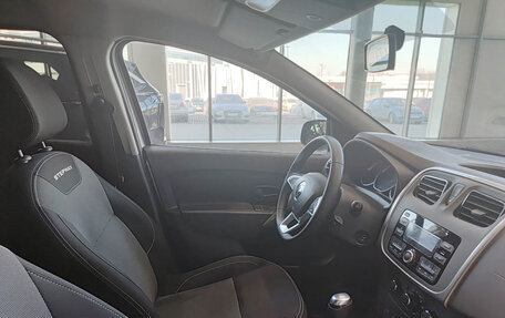 Renault Logan II, 2021 год, 1 427 000 рублей, 13 фотография