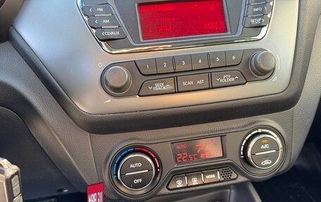 KIA Rio III рестайлинг, 2013 год, 799 000 рублей, 10 фотография