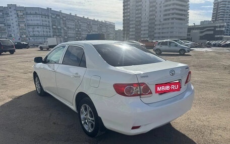 Toyota Corolla, 2011 год, 1 270 000 рублей, 6 фотография