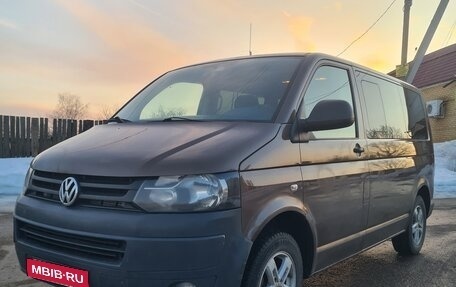 Volkswagen Caravelle T5, 2010 год, 1 333 777 рублей, 1 фотография