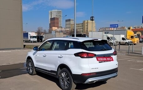 Geely Atlas, 2023 год, 2 050 000 рублей, 5 фотография